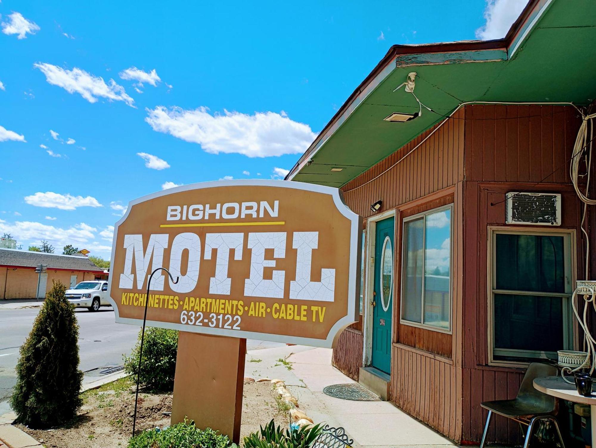 Big Horn Motel Шайен Екстериор снимка